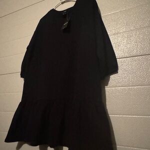 Forever 21 Classic Black Top